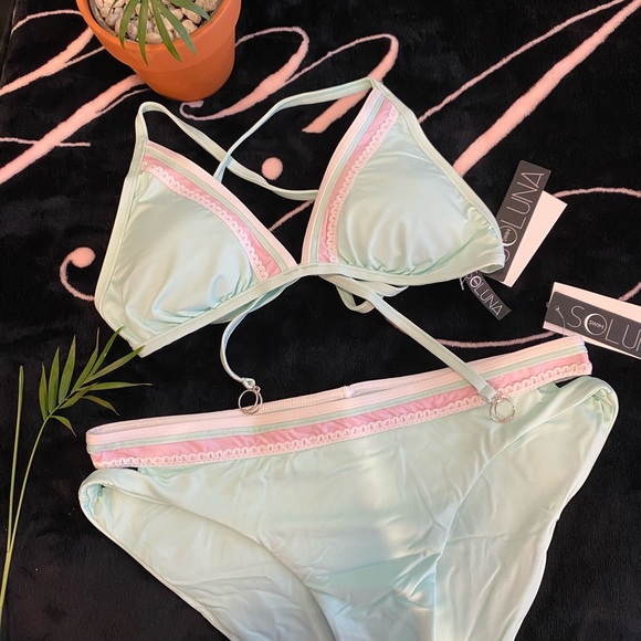 Bikini 🌸 - Picture 2 of 5